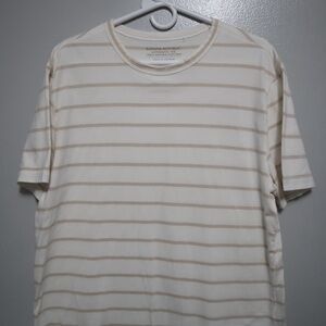 Banana Republic Men’s Beige Striped Tee
